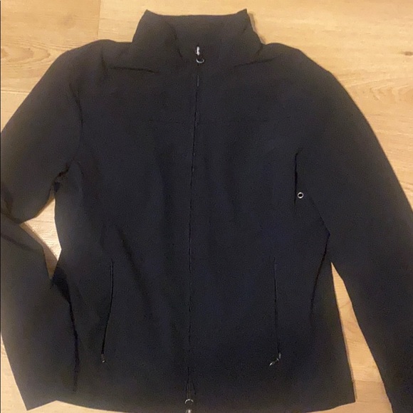 Lucy Tops - Lucy running jacket